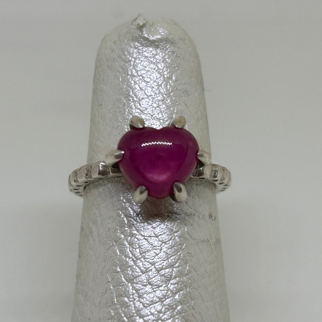 Star Ruby Sterling Silver Sweetheart Ring