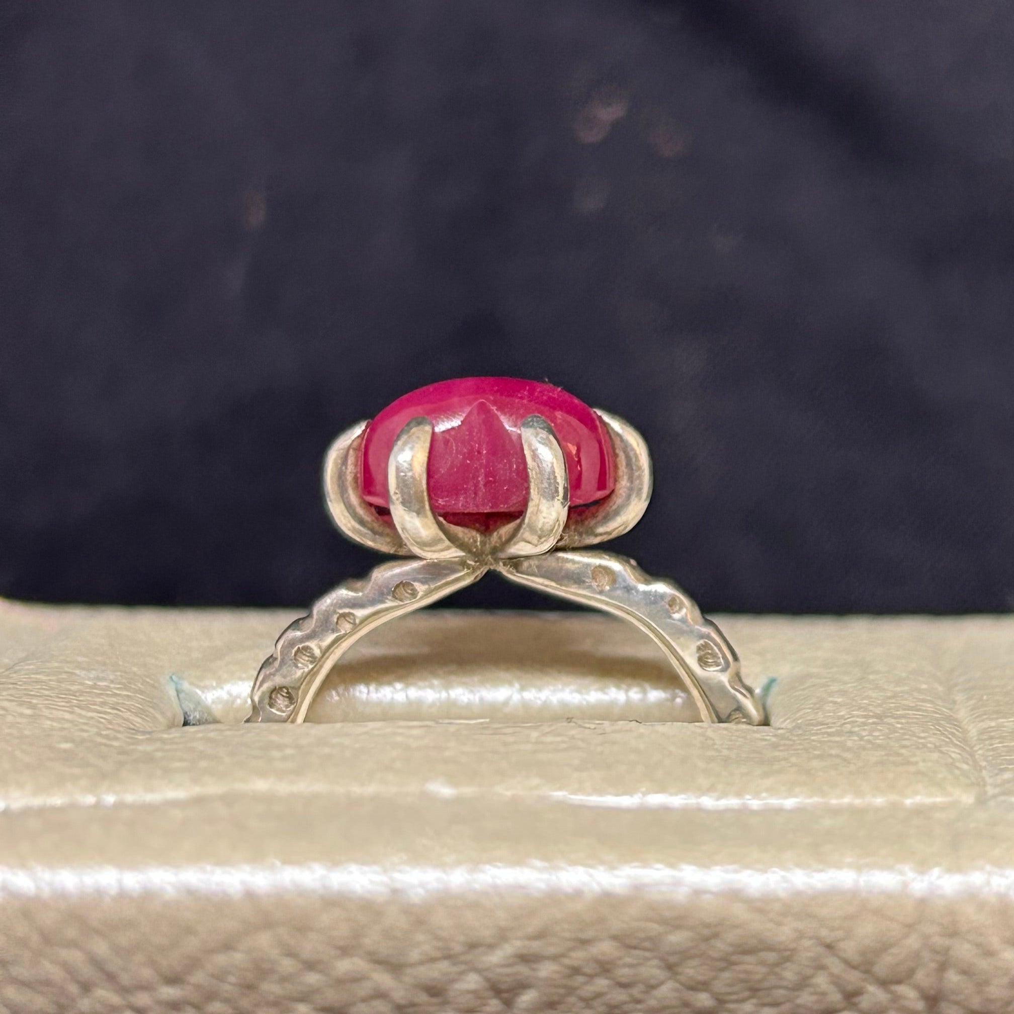 Star Ruby Sterling Silver Sweetheart Ring