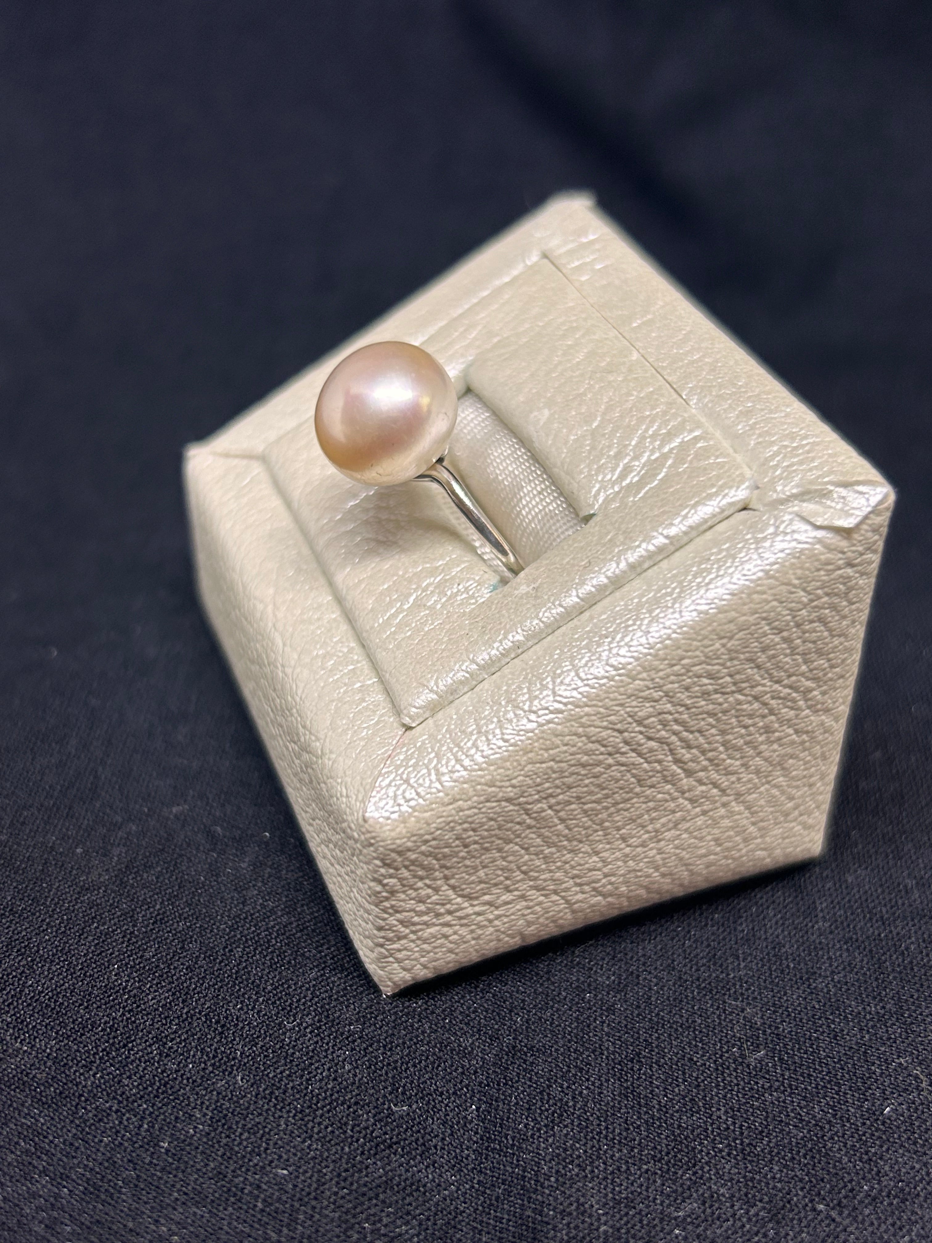 cultured pink pearl sterling silver ring